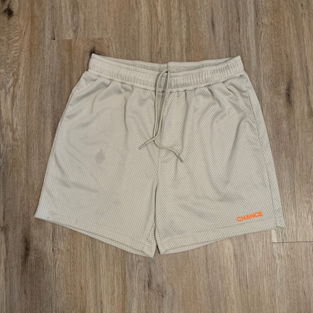 Chance athletics mesh shorts w/ drawstring in off-white - size medium mens